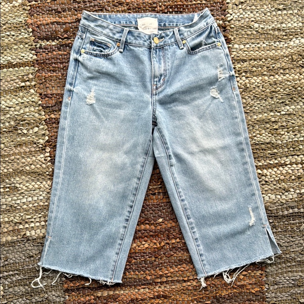 Habitual Light Wash Blue Ankle Cropped Jeans with Distressing and Relaxed Fit